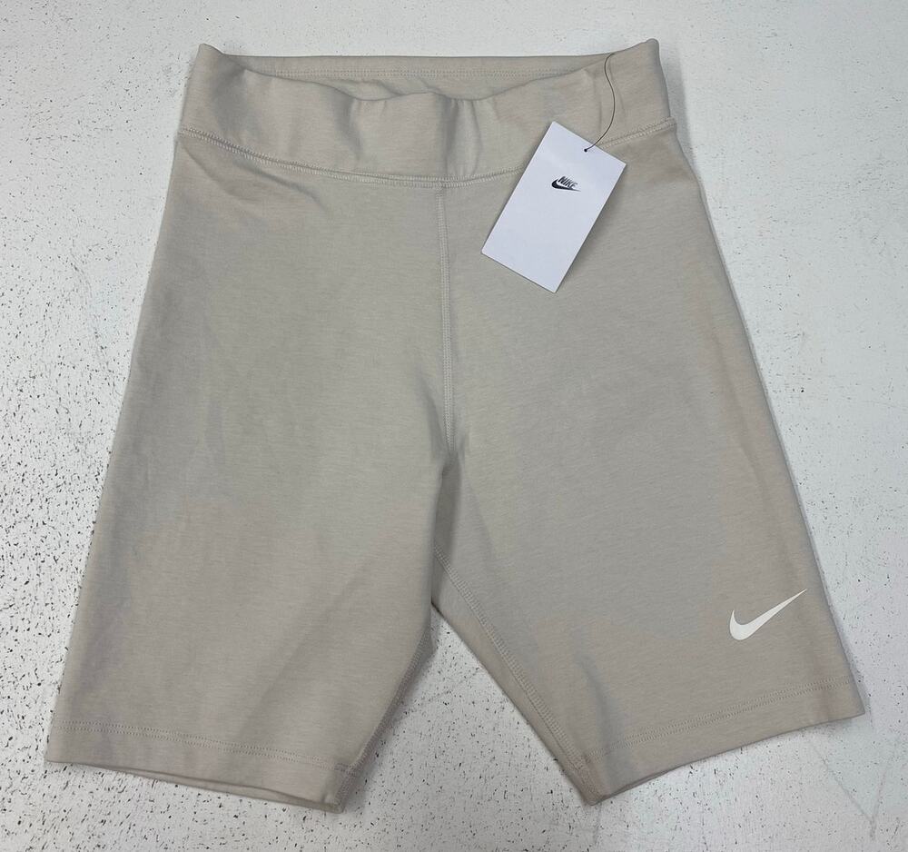 NEW Women Nike Sportswear Classic High-Waisted 8" performance biker shorts S